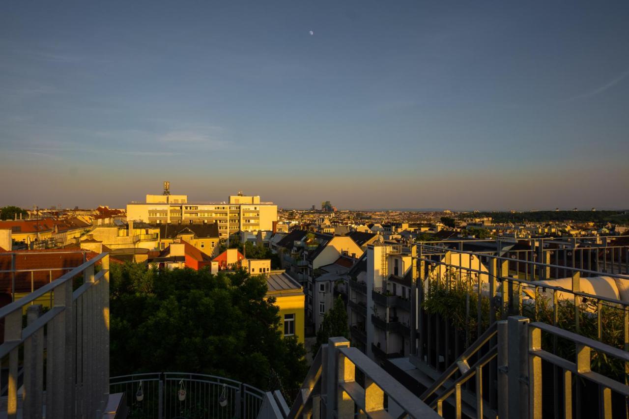 Appartement Double Floor With 2 Terraces On Rooftop Wenen
